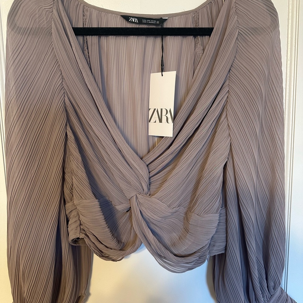 Zara Women's Pleated Top